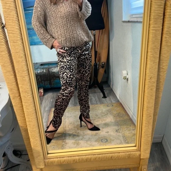NWT, Cach’e,Gorgeous & Absolutely Perfect, 6